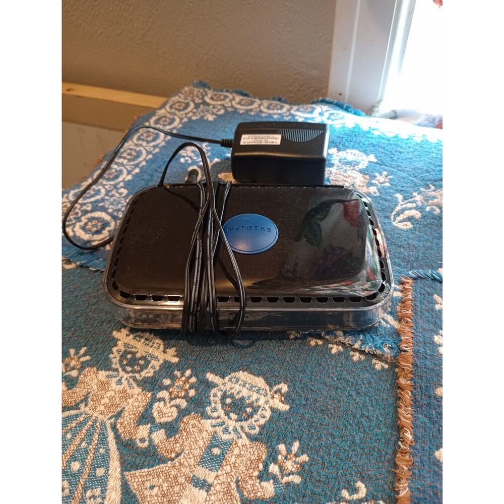 NETGEAR WNDR3400v3 WIFI Router N600 Dual Band 4LAN Port USB 2.4GHz & 5GHz